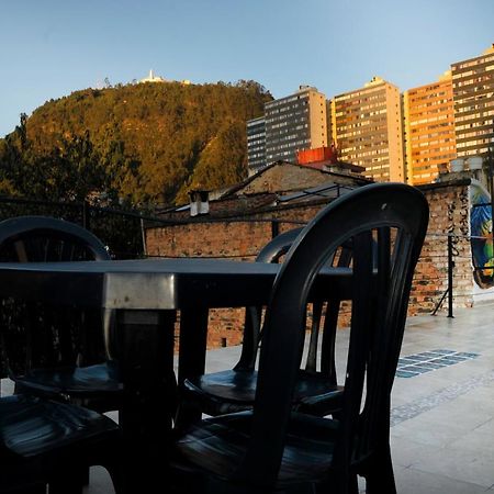 Hostal Chorro De Quevedo Otel Bogotá Dış mekan fotoğraf